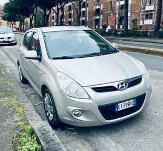 HYUNDAI i20 - 2009