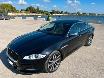 Jaguar XJ 3.0 SDV6 Premium Luxury 275 Cv