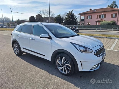 Kia Niro 1.6 GDi DCT HEV Automatik*Navi*Camera*Pel