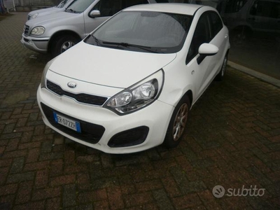 KIA Rio 3ª serie - 2013 DIESEL