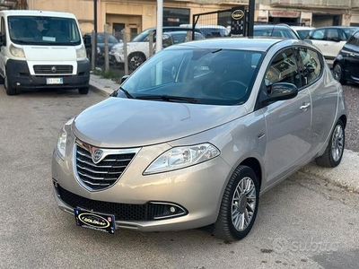 Lancia Ypsilon 1.3 MJT 16V 95 CV 5 porte S&S Plati