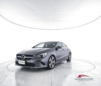 MERCEDES-BENZ CLA 200 d Automatic Premium