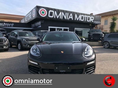 Porsche Panamera 3.0 Diesel usato