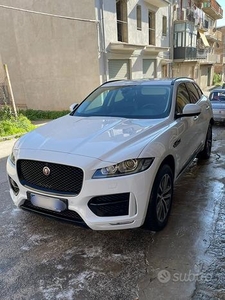 Vendo JAGUAR F-PACE