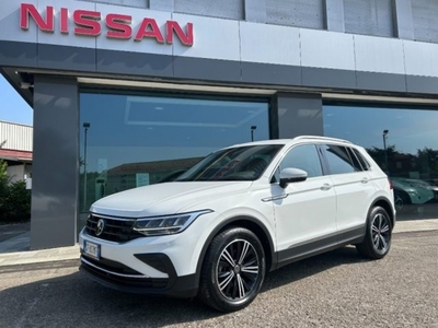 Volkswagen Tiguan 2.0 TDI 150 CV SCR DSG Elegance usato