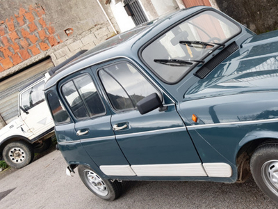 Usato 1987 Renault R4 1.0 Benzin (7.000 €)