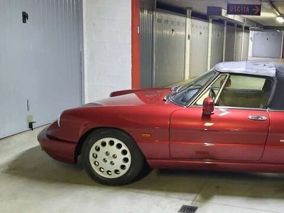 Usato 1990 Alfa Romeo Spider 1.6 Benzin 106 CV (26.500 €)