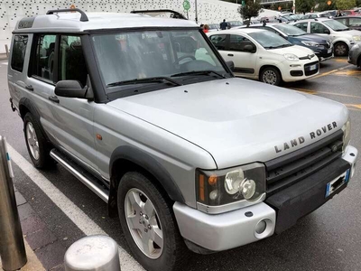 Usato 2004 Land Rover Discovery 2.5 Diesel 137 CV (11.000 €)