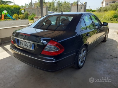 Usato 2008 Mercedes E200 2.1 Diesel 136 CV (8.000 €)