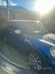 Usato 2010 Mini Cooper 1.6 Diesel 112 CV (4.500 €)