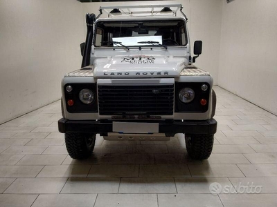 Usato 2011 Land Rover Defender 2.4 Diesel 122 CV (34.990 €)