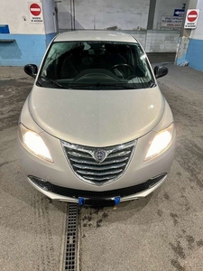 Usato 2012 Lancia Ypsilon 1.2 LPG_Hybrid 69 CV (5.999 €)