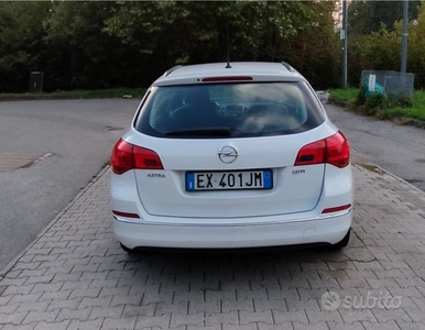 Usato 2014 Opel Astra 1.7 Diesel (4.000 €)