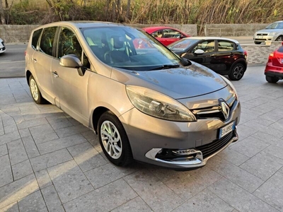 Usato 2014 Renault Scénic III 1.5 Diesel 110 CV (8.000 €)