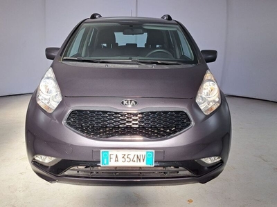 Usato 2015 Kia Venga 1.4 Benzin 90 CV (10.900 €)