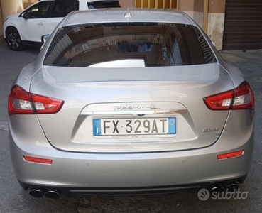 Usato 2015 Maserati Ghibli 3.0 Diesel 275 CV (29.900 €)