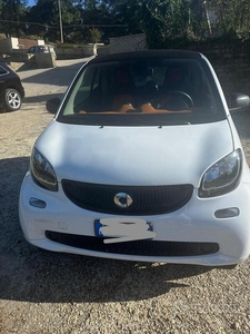 Usato 2018 Smart ForTwo Coupé Benzin (14.500 €)