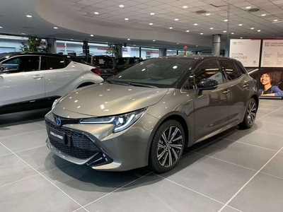 Usato 2023 Toyota Corolla 2.0 El_Benzin 152 CV (31.300 €)