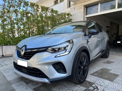 2020 RENAULT Captur