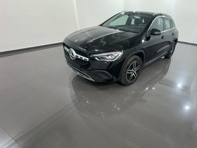 2021 MERCEDES-BENZ GLA 200