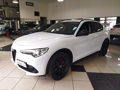 Alfa Romeo Stelvio 2.2 Turbodiesel 190 CV AT8 Q4 B-Tech