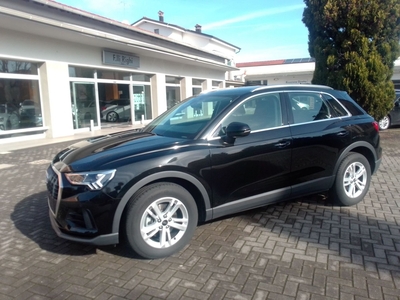 Audi Q3 35 TDI quattro S tronic Business usato