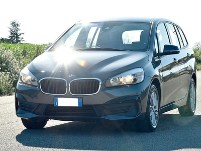 BMW 216d