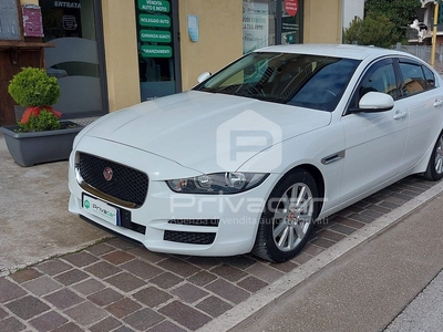 JAGUAR XE 2.0 D Turbo 180CV aut. Pure Business Edition