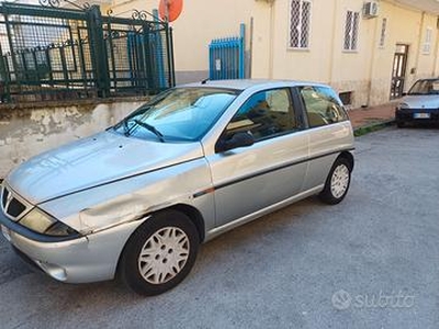 Lancia y - 1999