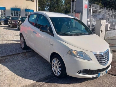 Lancia Ypsilon 1.2 69 CV