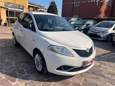 Lancia Ypsilon 1.2 69 CV 5 porte GPL Ecochic Gold