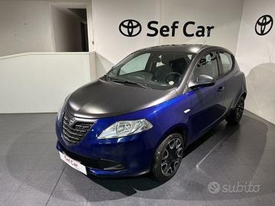 Lancia Ypsilon 1.2 69 CV 5 porte S Momodesign...