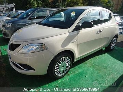 Lancia Ypsilon 1.2 69 CV Platinum SOLI 28.000...