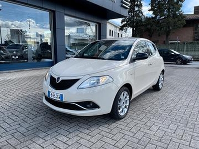 Lancia Ypsilon 1.3 MJT 95 CV 5 porte Opening Editi