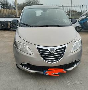 LANCIA Ypsilon - 2012