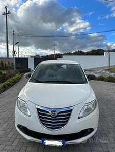 LANCIA Ypsilon - 2013