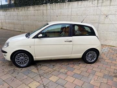 LANCIA Ypsilon GPL Platino