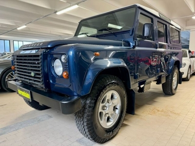 Land Rover Defender 110 2.4 TD4 Station Wagon E usato