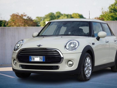 MINI Mini 1.5 Cooper D Business 5 porte usato