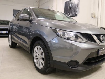 Nissan Qashqai 1.2 DIG-T Business usato