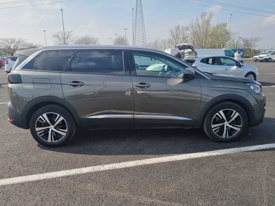 Peugeot 5008 BlueHDi 130 EAT8 Allure 96 kW