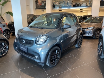 smart fortwo 70 1.0 Youngster usato