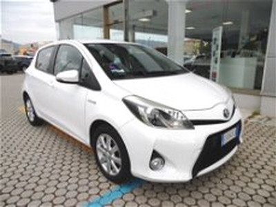 Toyota Yaris 1.5 Hybrid 5 porte Lounge del 2014 usata a La Spezia
