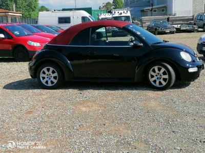 Volkswagen New Beetle Cabrio TDI 101CV usato