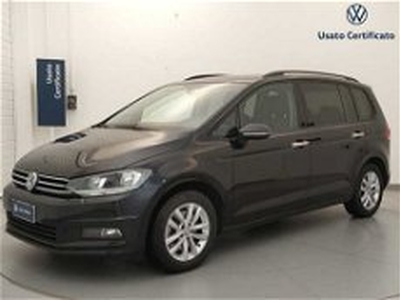 Volkswagen Touran 1.6 TDI 115 CV SCR DSG Business BlueMotion Technology del 2019 usata a Busto Arsizio