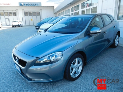 Volvo V40 D2 Kinetic 120cv