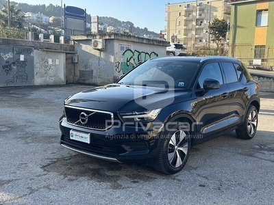 VOLVO XC40 D3 Geartronic Momentum