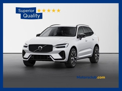 Volvo XC60 B5 AWD automatico Plus Dark nuovo