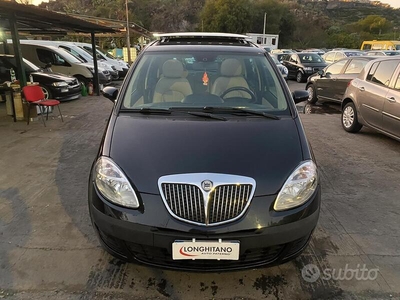 Usato 2006 Lancia Musa 1.2 Diesel 69 CV (4.999 €)