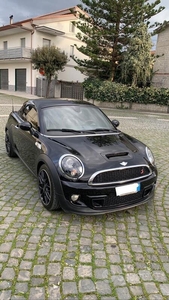 Usato 2011 Mini Cooper S Coupé 1.6 Benzin 184 CV (11.000 €)